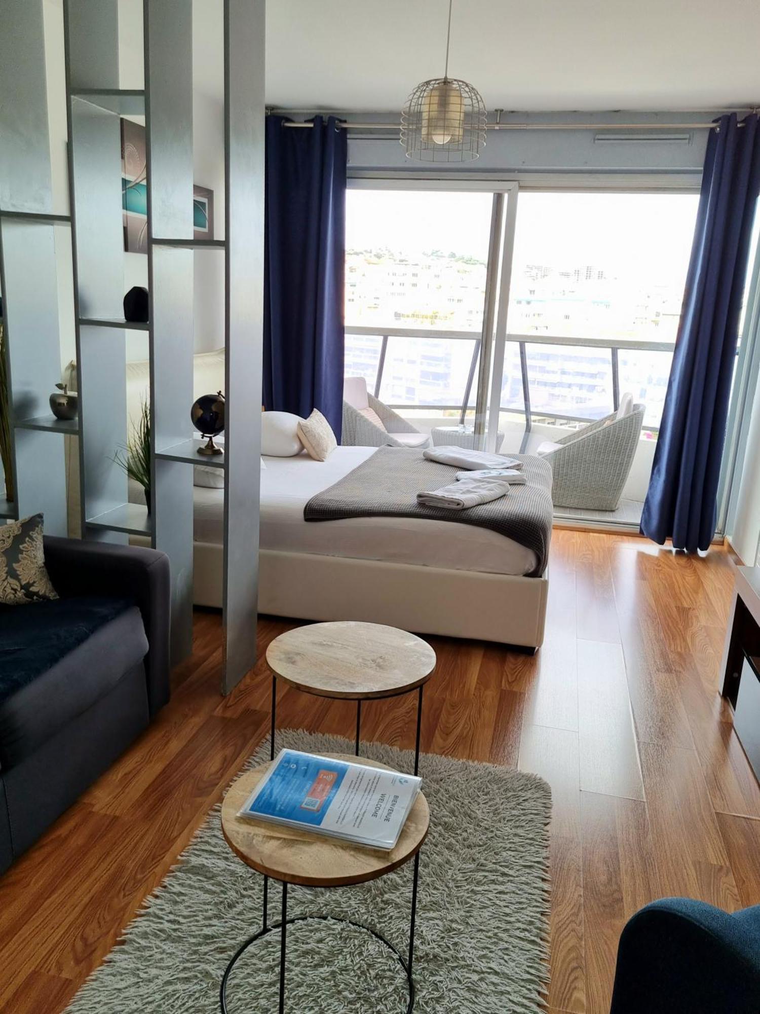 T1 Prado Chanot Apartment
